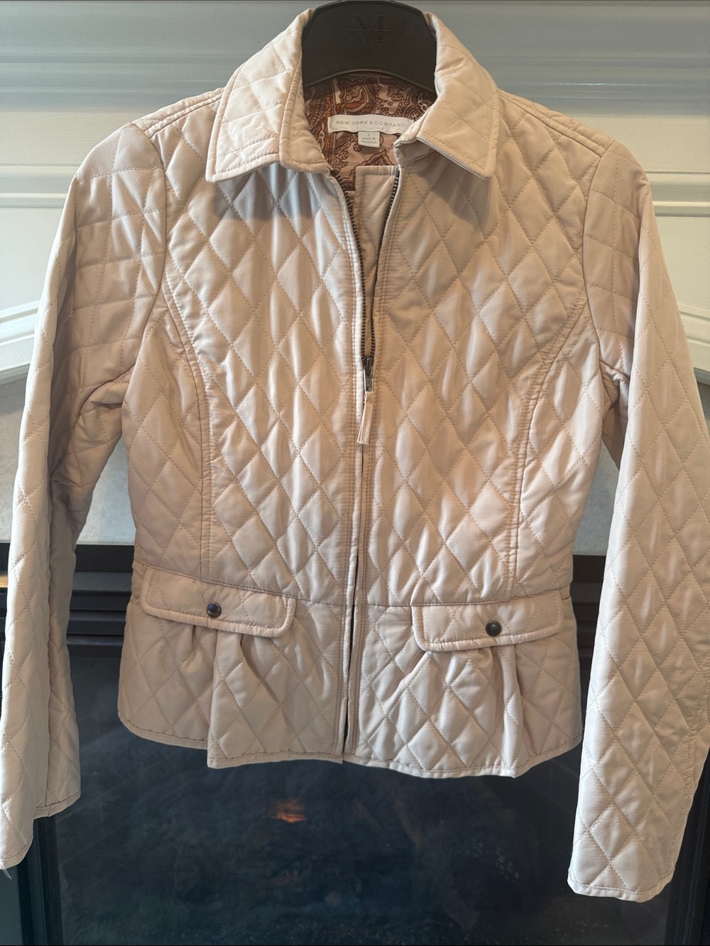 NWOT New York & Company Quilted Beige Zip-Front Jacket